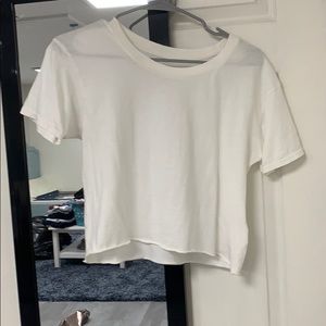 white cropped t-shirt